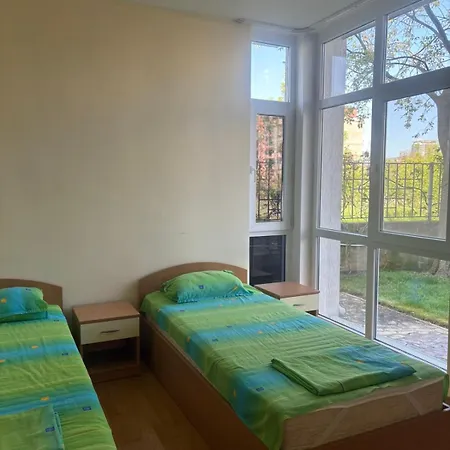 елит 2 Apartman Napospart